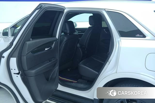 Cadillac XT5 id 4235724 из Китая 8