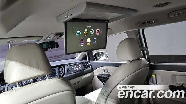 Kia The New Carnival id 2635415 из Кореи 8