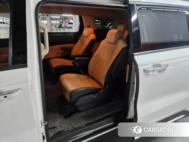 Kia Carnival 4th generation id 4382741 из Кореи 8
