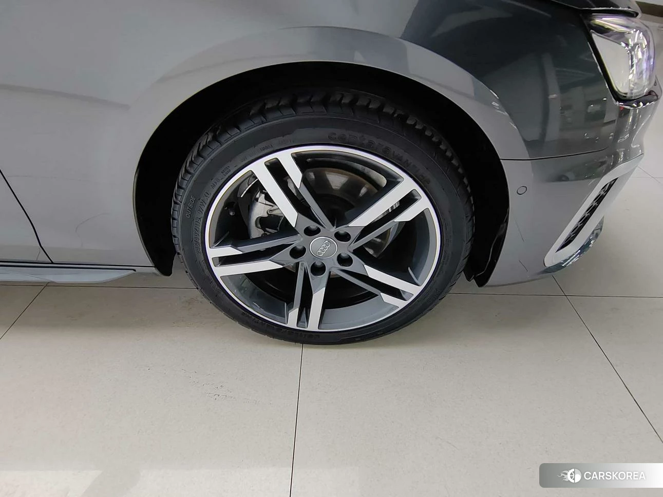 Audi A4L id 4440683 из Китая 8
