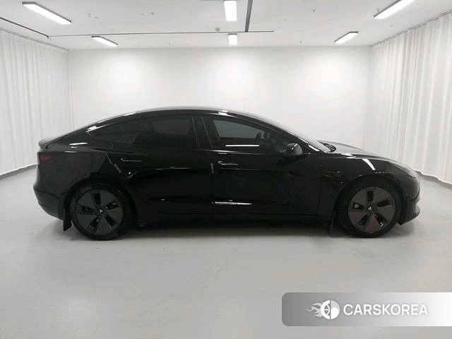 Tesla Model 3 id 4238149 из Китая 8