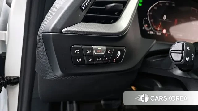 BMW 1 Series (F40) id 3447428 из Кореи 8