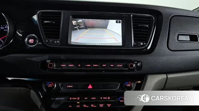 Kia The New Carnival id 3413228 из Кореи 8