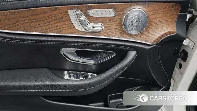 Mercedes-Benz E-Class W213 id 3166592 из Кореи 8