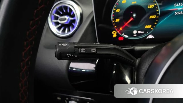 Mercedes-Benz GLA - Class H247 id 3893276 из Кореи 8