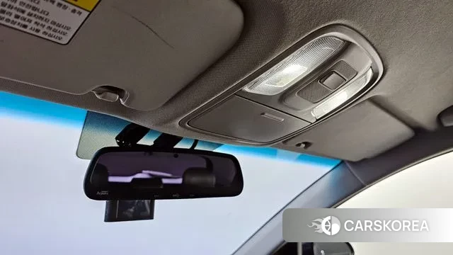 Kia Niro id 3470084 из Кореи 8