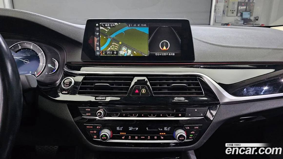 BMW 5 Series (G30) id 2150893 из Кореи 8