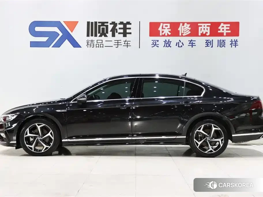 Volkswagen Magotan id 4589544 из Китая 8