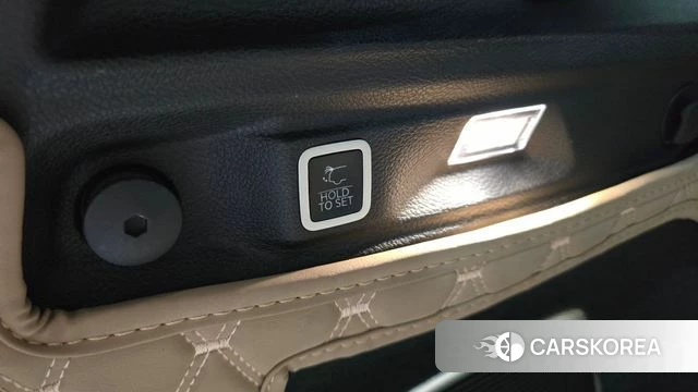 Jeep Grand Cherokee (WL) id 4631714 из Кореи 8