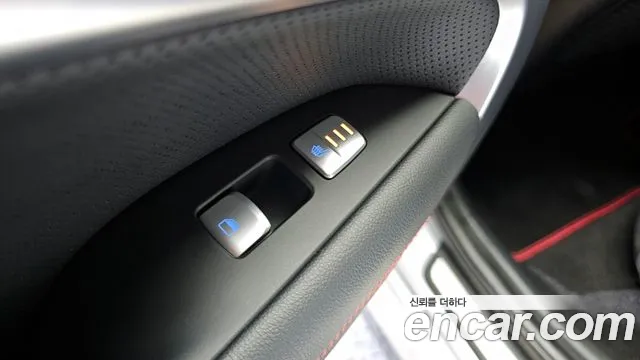 Genesis G70 id 2658917 из Кореи 8