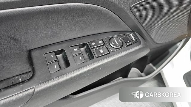 Hyundai Avante AD id 3829276 из Кореи 8