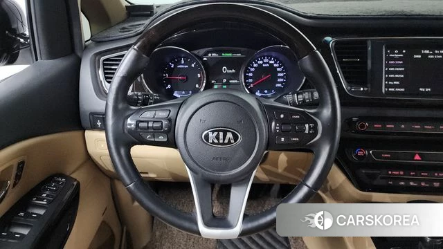 Kia The New Carnival id 4339705 из Кореи 8