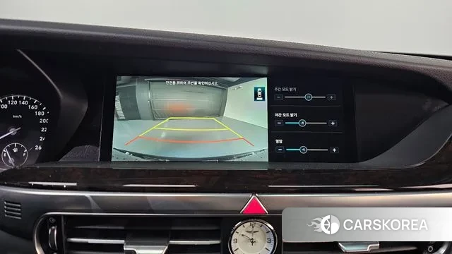 Genesis G90 id 3718522 из Кореи 8