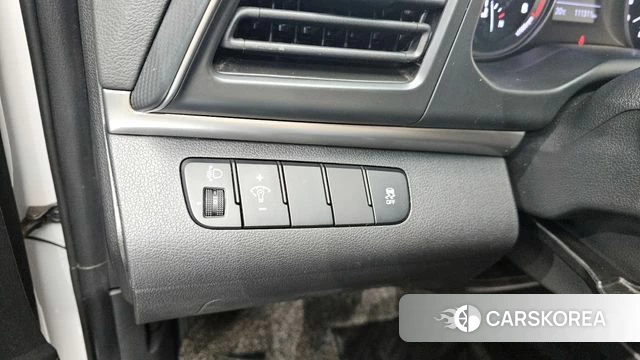 Hyundai The New Avante AD id 3942624 из Кореи 8