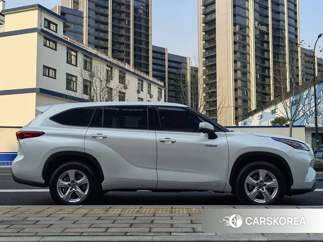 Toyota Highlander id 4260845 из Китая 8
