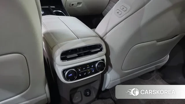 Genesis GV80 id 3525436 из Кореи 8