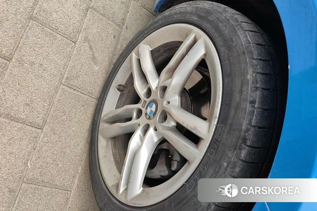 BMW 1 series id 4275726 из Китая 8