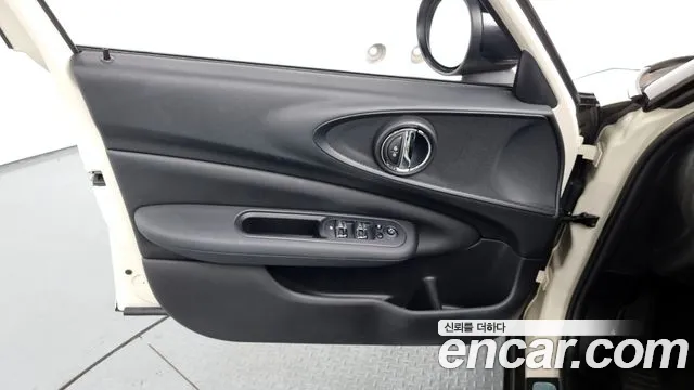 Mini Cooper Clubman id 2675942 из Кореи 8