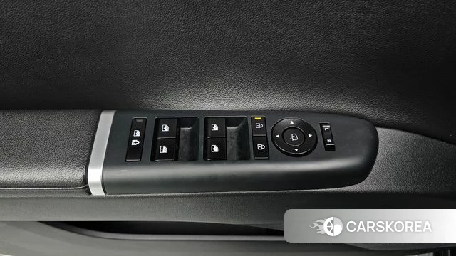Hyundai Grandeur (GN7) id 4880360 из Кореи 8