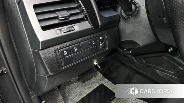 Ssangyong The New Rexton Sports Cannes id 4443531 из Кореи 8