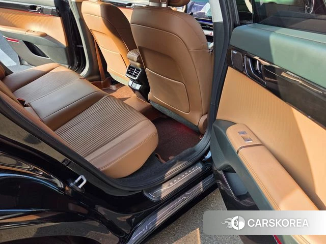 Hyundai Grandeur Hybrid (GN7) id 3992872 из Кореи 8