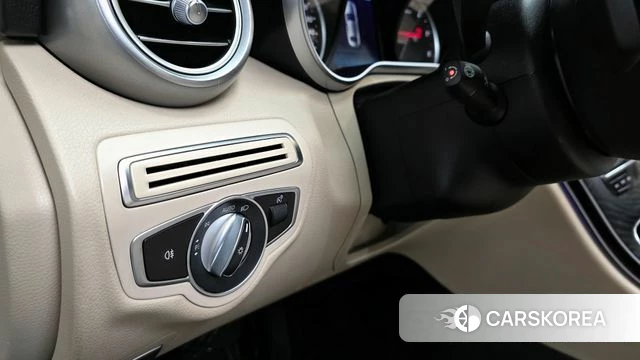Mercedes-Benz C-Class W205 id 3845134 из Кореи 8