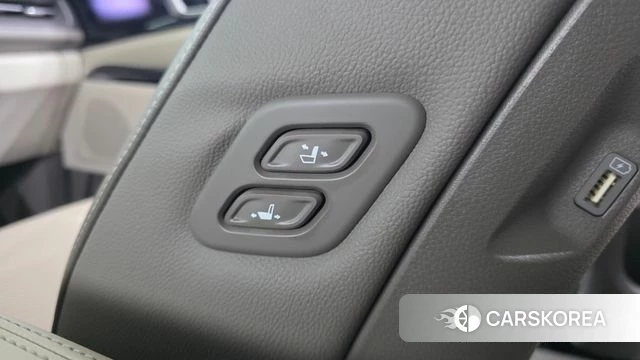Kia Carnival 4th generation id 4480730 из Кореи 8
