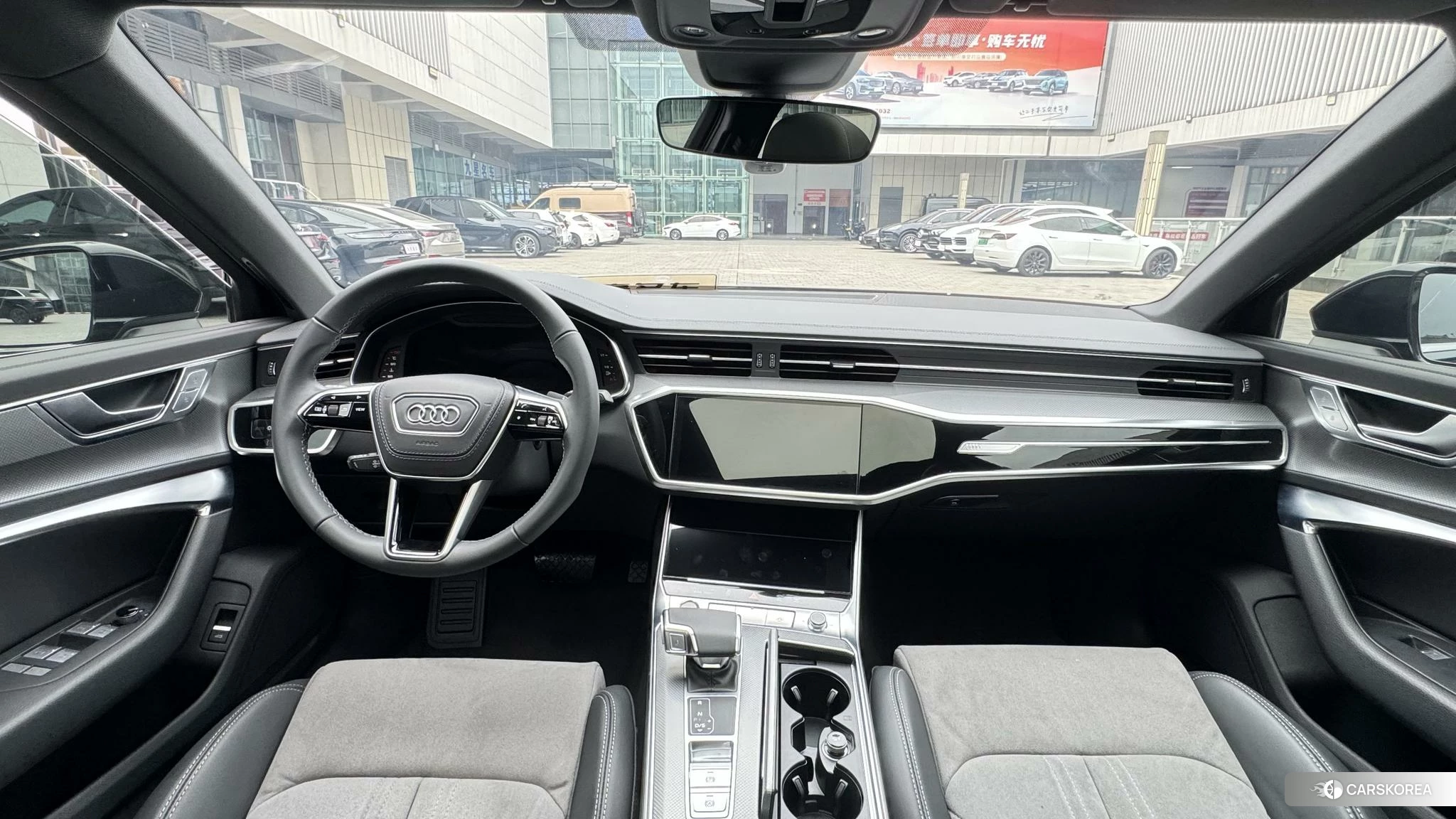 Audi A6L id 4441146 из Китая 7
