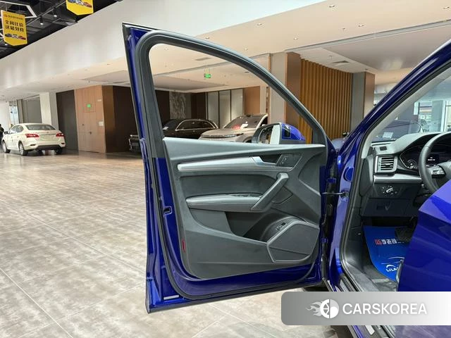 Audi Q5L id 4359429 из Китая 8