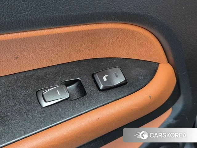 Ssangyong The New Rexton Sports Cannes id 3954480 из Кореи 8