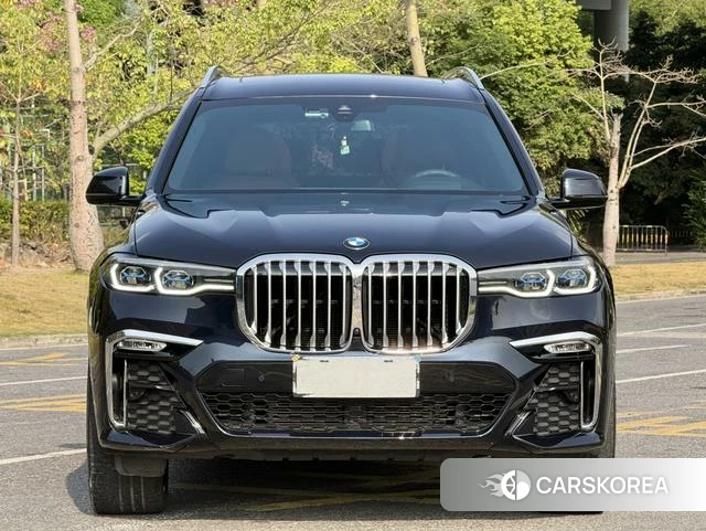 BMW X7 id 4274698 из Китая 8