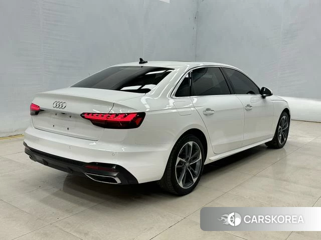 Audi A4L id 4358965 из Китая 8