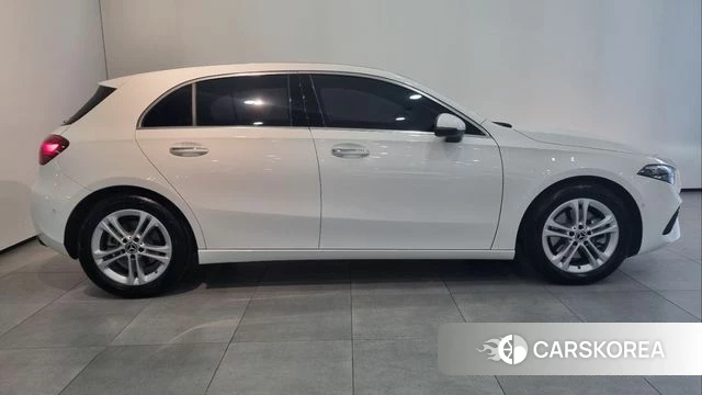 Mercedes-Benz A-Class W177 id 3825859 из Кореи 8