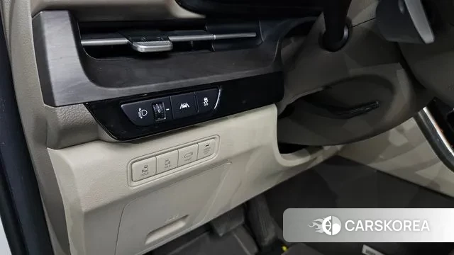 Kia Carnival 4th generation id 3012323 из Кореи 8