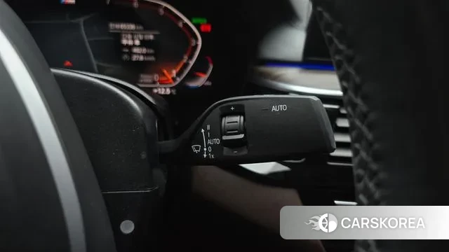 BMW 5 Series (G30) id 3530628 из Кореи 8