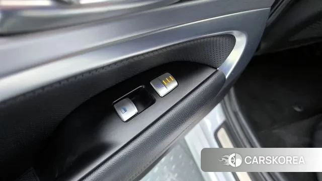 Genesis G70 id 3396941 из Кореи 8