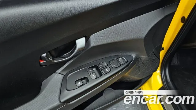 Hyundai Veloster (JS) id 2458114 из Кореи 8