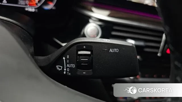 BMW 5 Series (G30) id 3348927 из Кореи 8