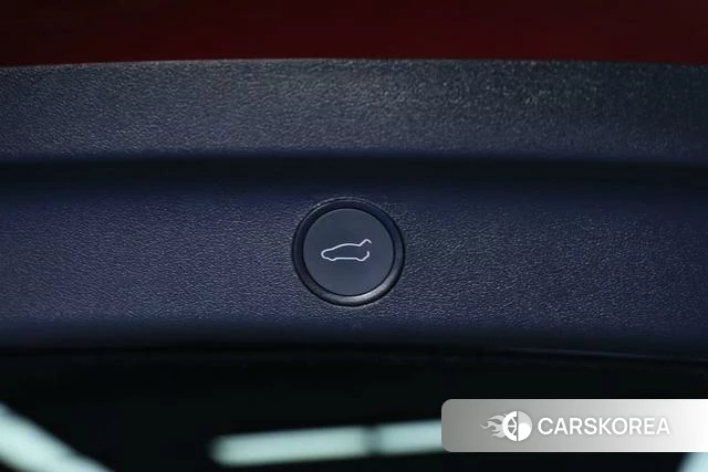 Tesla Model Y id 3856999 из Китая 8