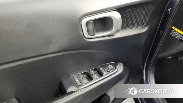 Hyundai Venue id 3060424 из Кореи 8