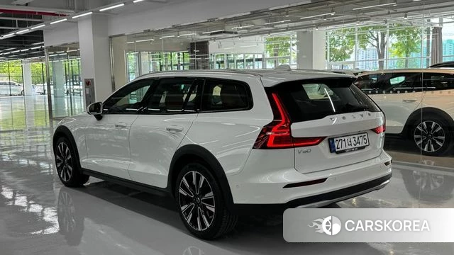 Volvo V60 Cross-Country 2nd Generation id 4407824 из Кореи 8
