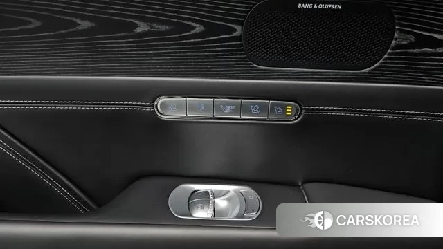 Genesis G90 (RS4) id 3492864 из Кореи 8