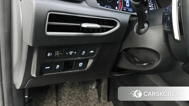 Hyundai Sonata (DN8) id 3898433 из Кореи 8