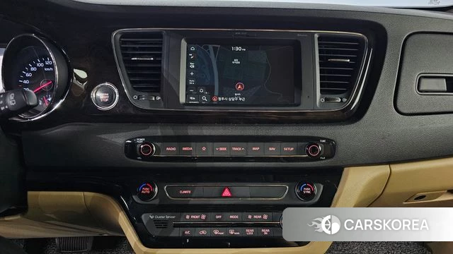 Kia The New Carnival id 4477145 из Кореи 8