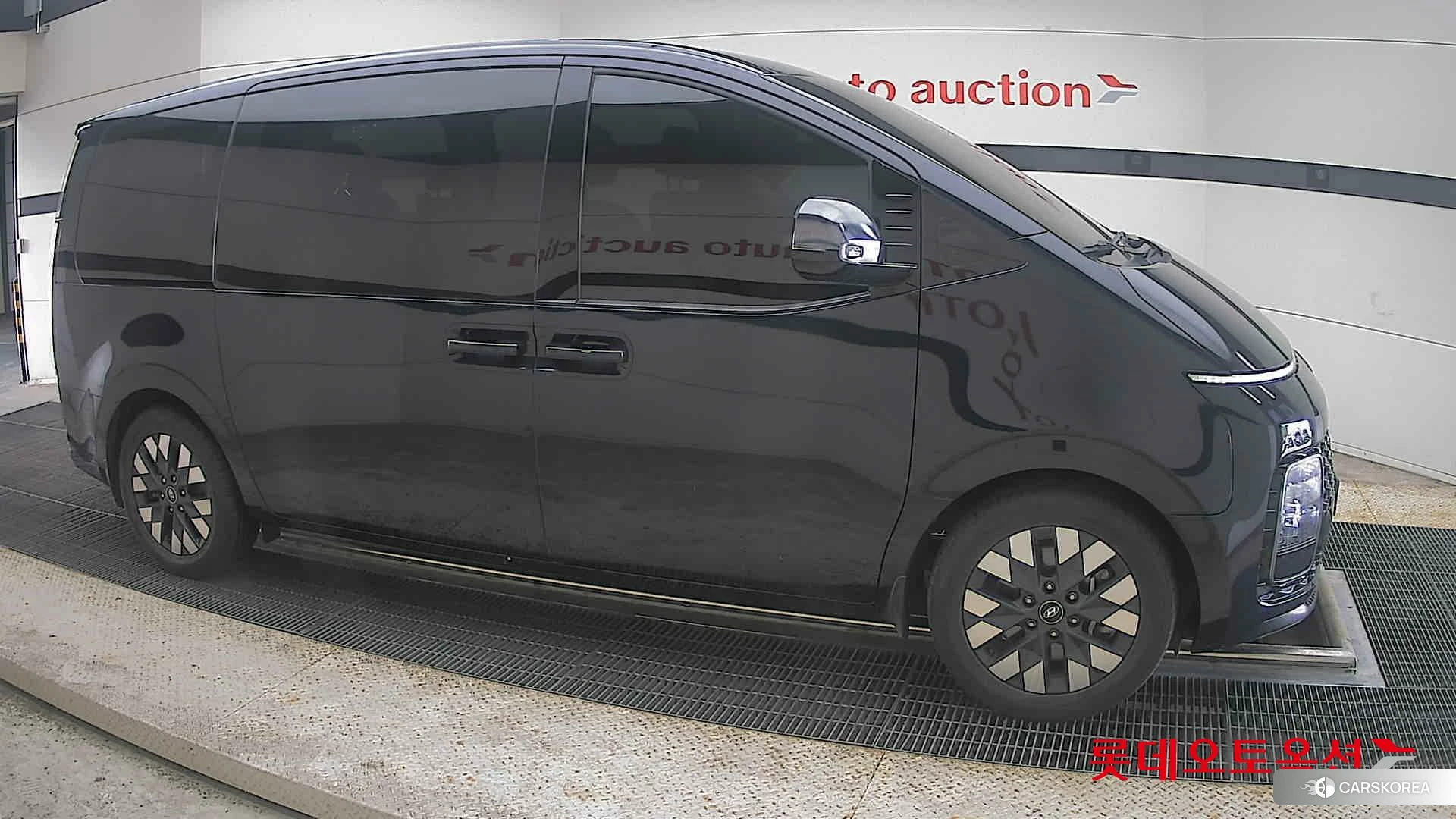 Hyundai Staria Lounge id 4664307 из Кореи 8