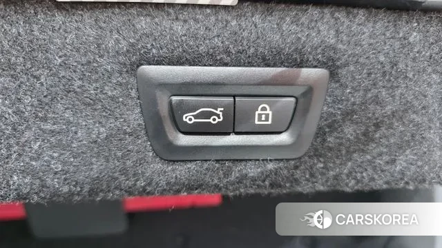 BMW 5 Series (G30) id 3153996 из Кореи 8