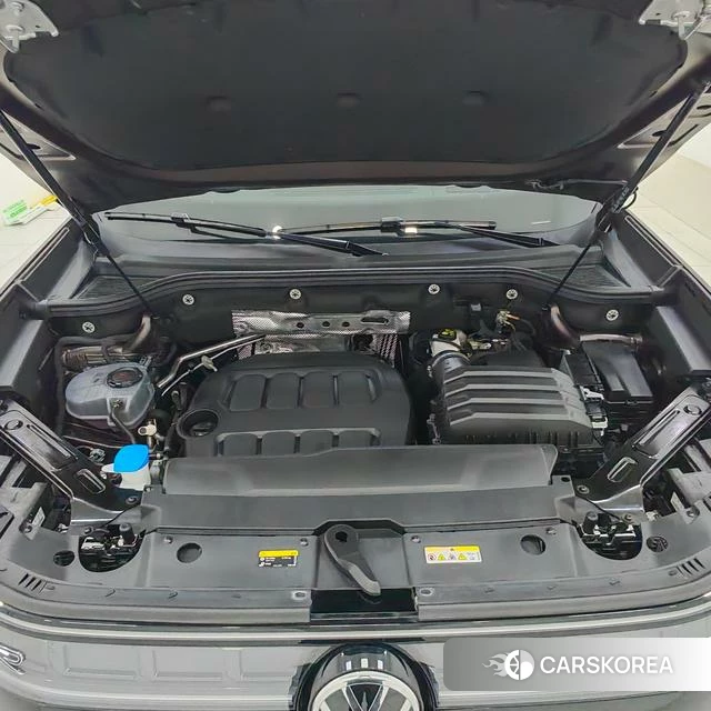 Volkswagen Tourang id 4328819 из Китая 8