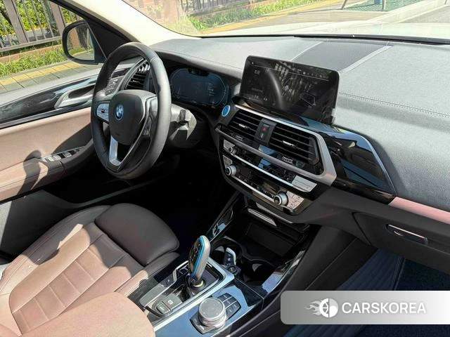 BMW iX3 id 4271989 из Китая 8