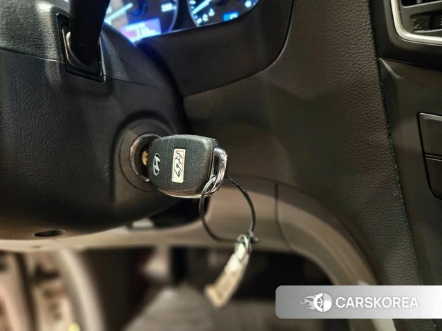 Hyundai The New Grand Starex id 4367688 из Кореи 8