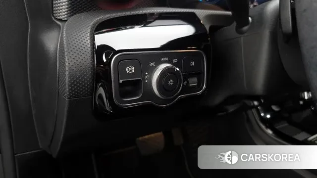 Mercedes-Benz A-Class W177 id 3777684 из Кореи 8